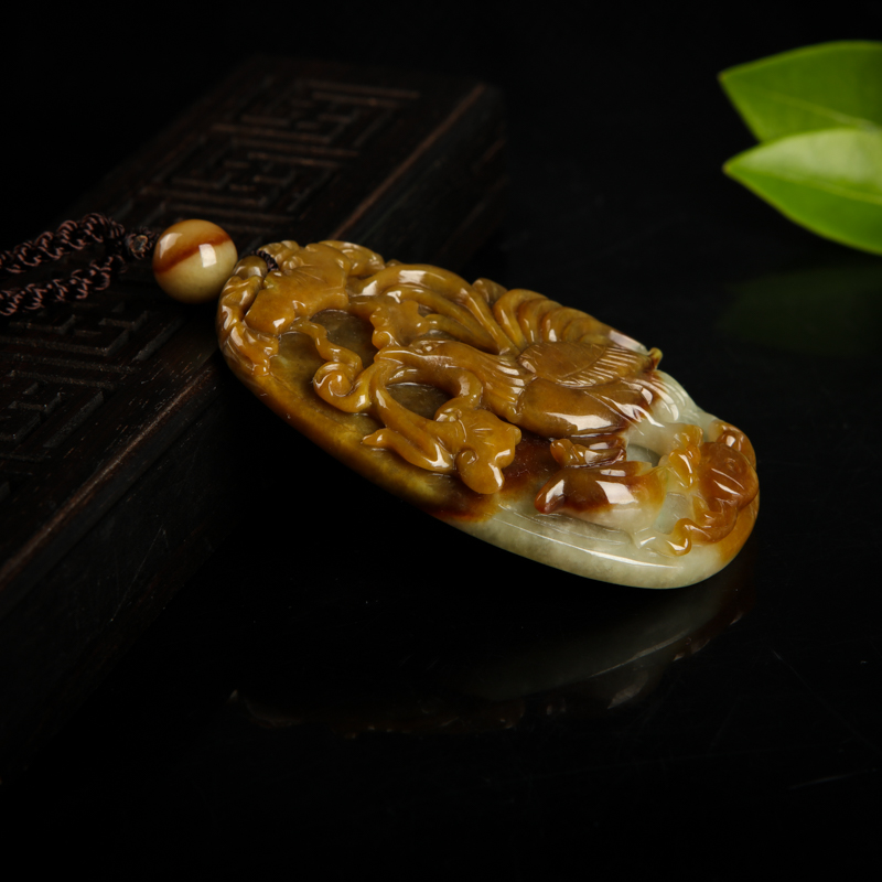 天然糯种黄翡吉祥如意吊坠-红掌柜