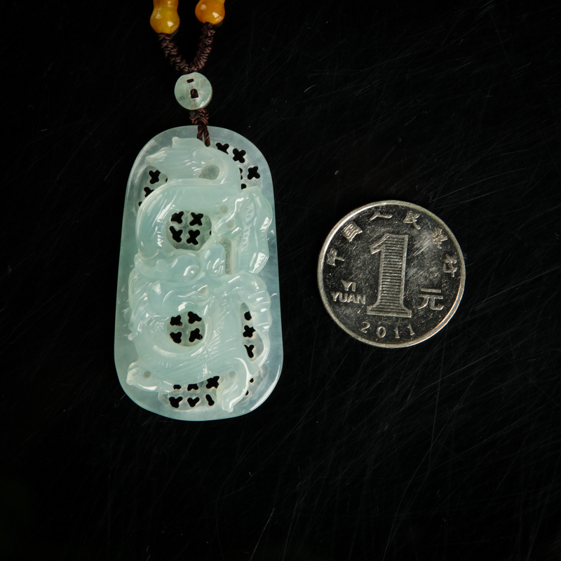 翡翠吊坠-红掌柜