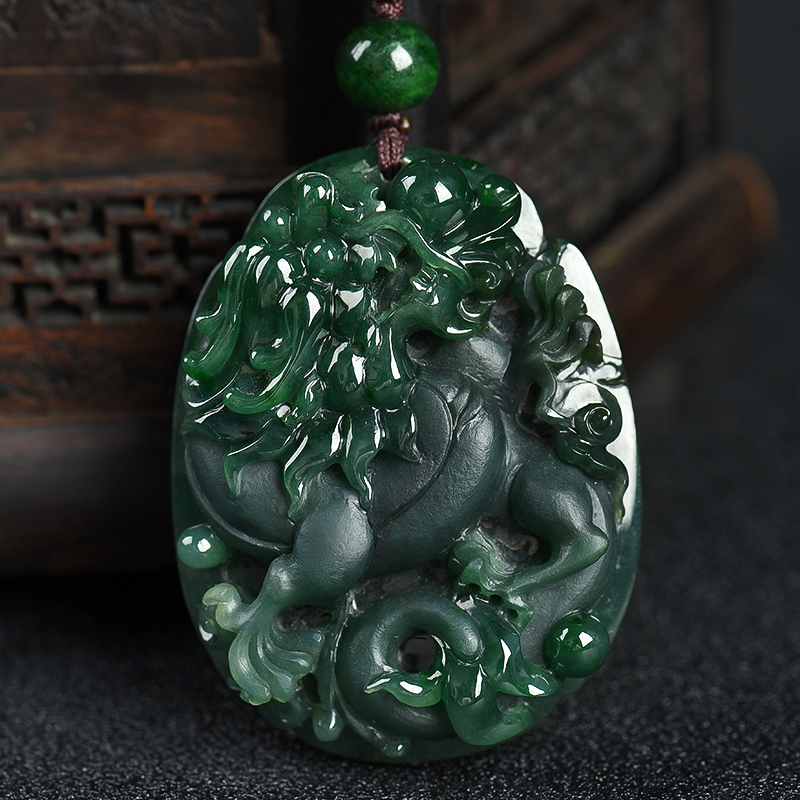 糯种翡翠吊坠-红掌柜