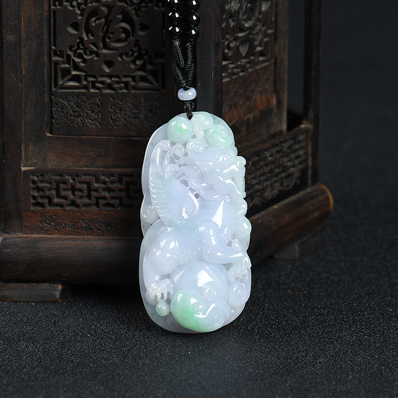 糯种春带彩翡翠瑞兽吊坠-红掌柜