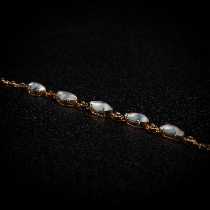 天然缅甸冰种翡翠手链-红掌柜