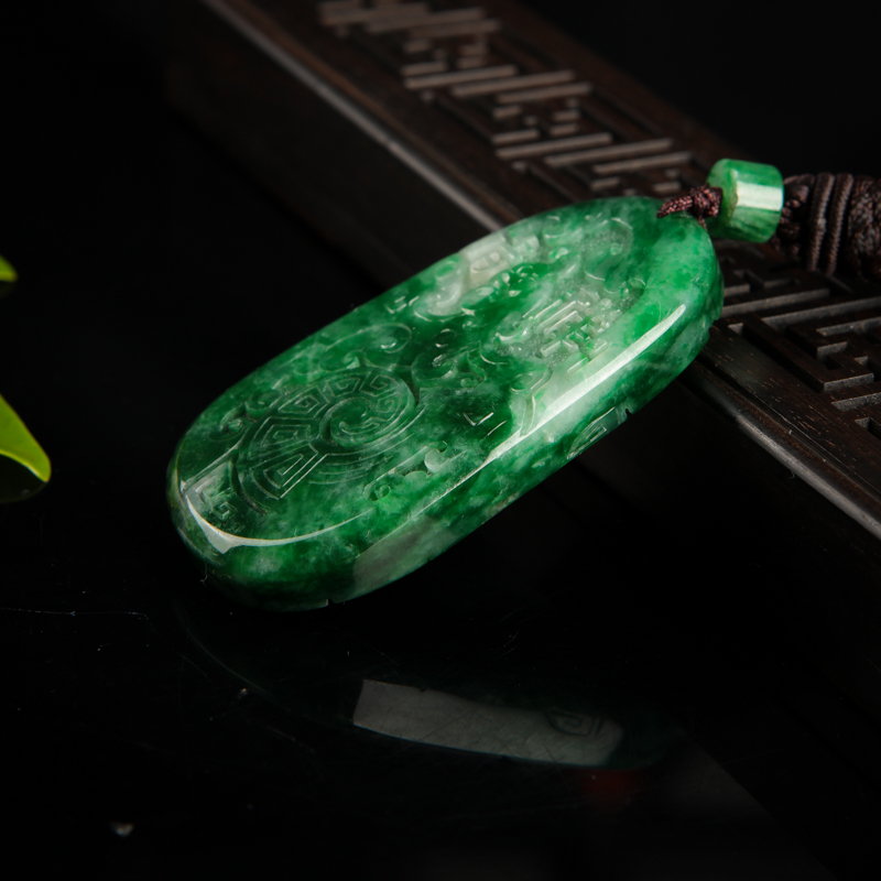 豆种翡翠龙凤呈祥吊坠-红掌柜