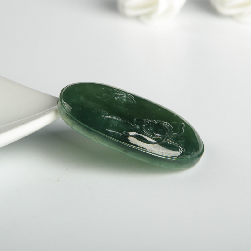 深绿翡翠一品清廉吊坠-红掌柜