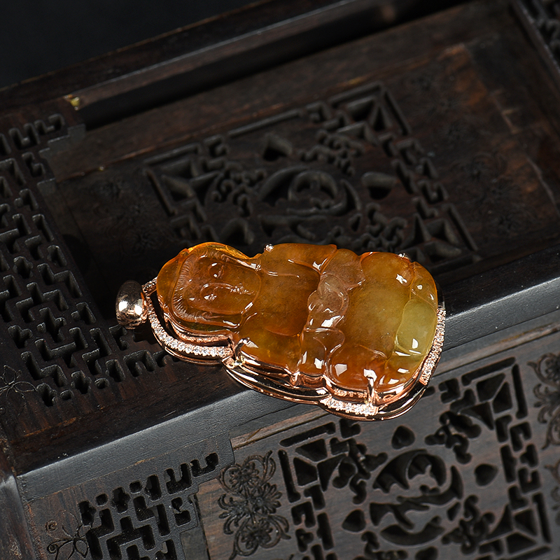 黄翡观音吊坠-红掌柜