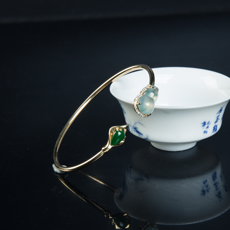 飘花翡翠福禄手镯-红掌柜