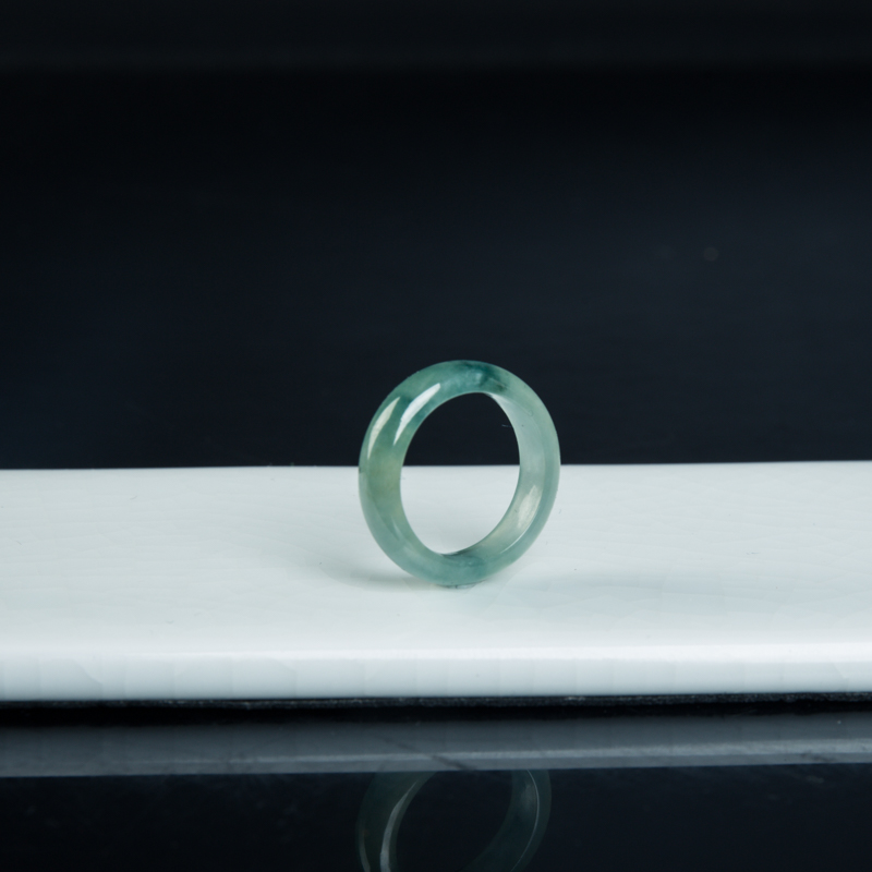 糯冰种飘花翡翠戒指吊坠两用款-红掌柜