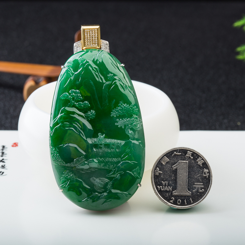 缅甸翡翠山水牌吊坠-红掌柜