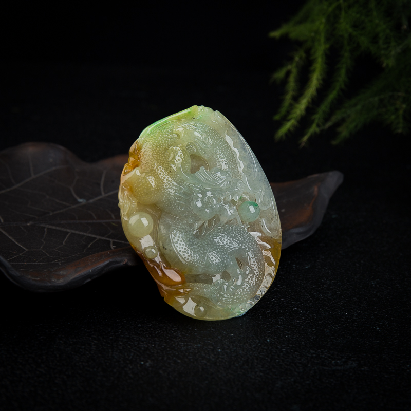 俏色黄翡辰龙吊坠-红掌柜