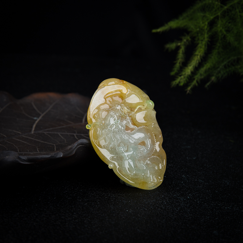 俏色黄翡辰龙吊坠-红掌柜