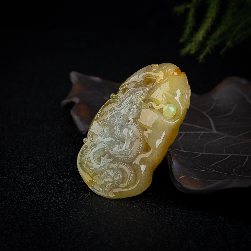 糯冰种黄翡辰龙吊坠-红掌柜