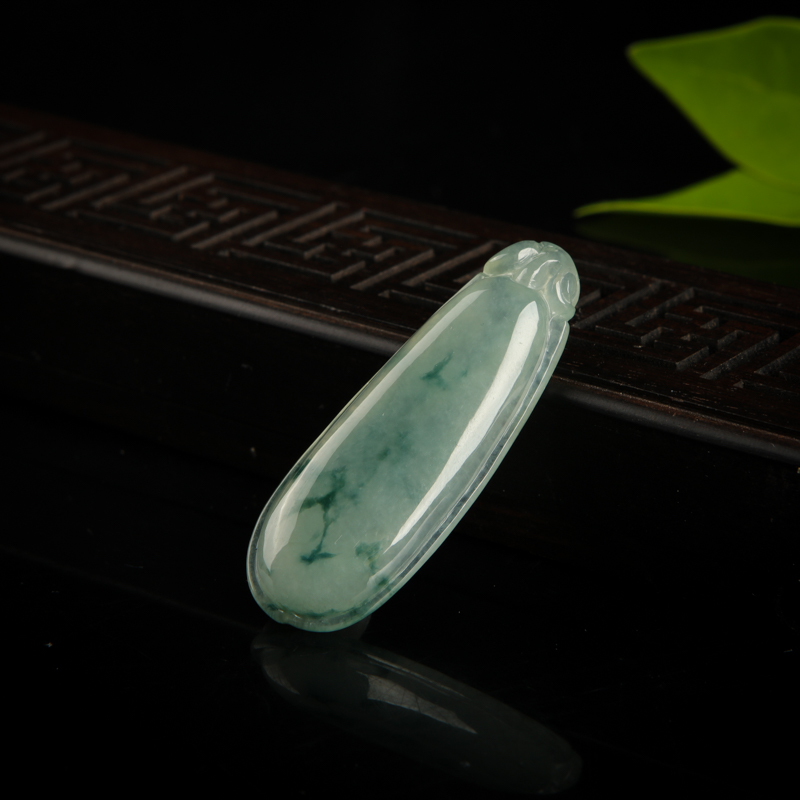 糯冰种翡翠福瓜吊坠-红掌柜