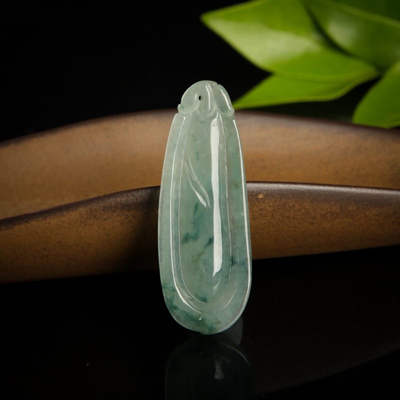 翡翠福瓜吊坠-红掌柜