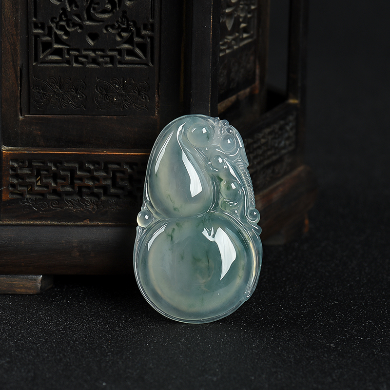 糯冰种飘花翡翠福禄吊坠－红掌柜