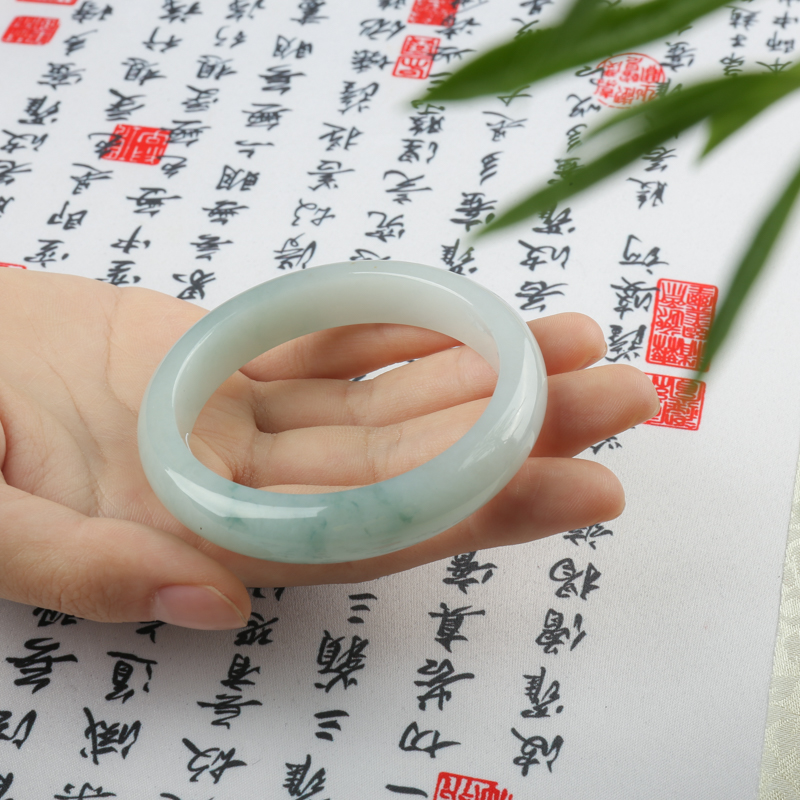 天然翡翠手镯-红掌柜