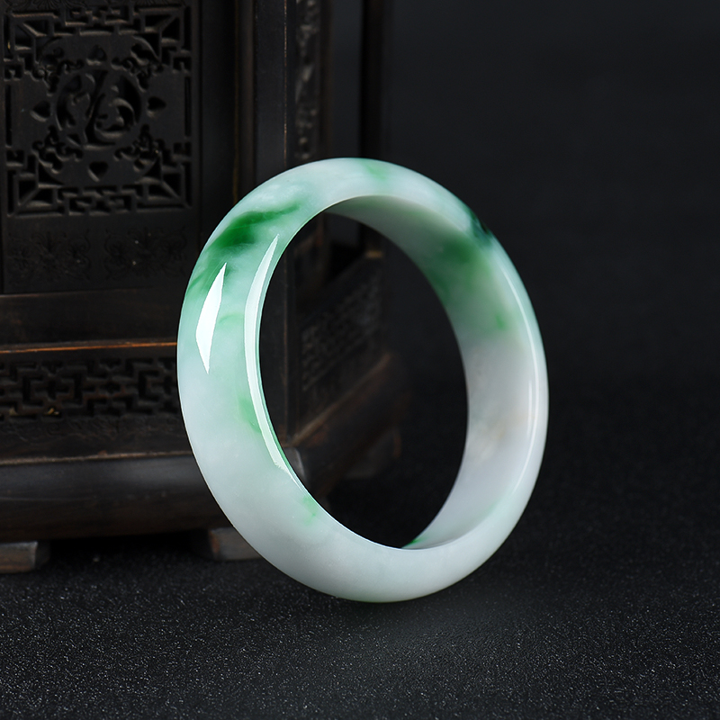 天然豆种飘翠翡翠手镯-红掌柜