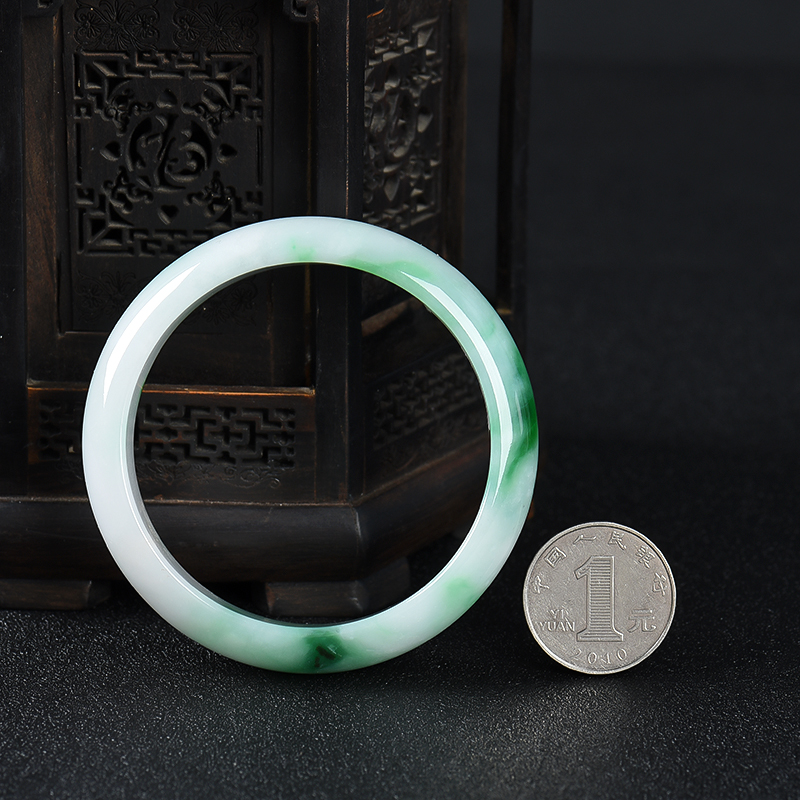 豆种翡翠手镯-红掌柜