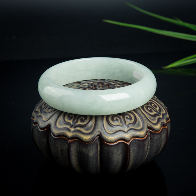 63mm糯种天然翡翠手镯-红掌柜