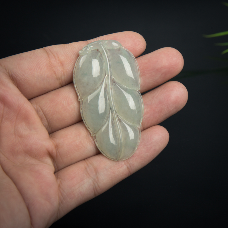 天然糯冰种翡翠金枝玉叶吊坠-红掌柜