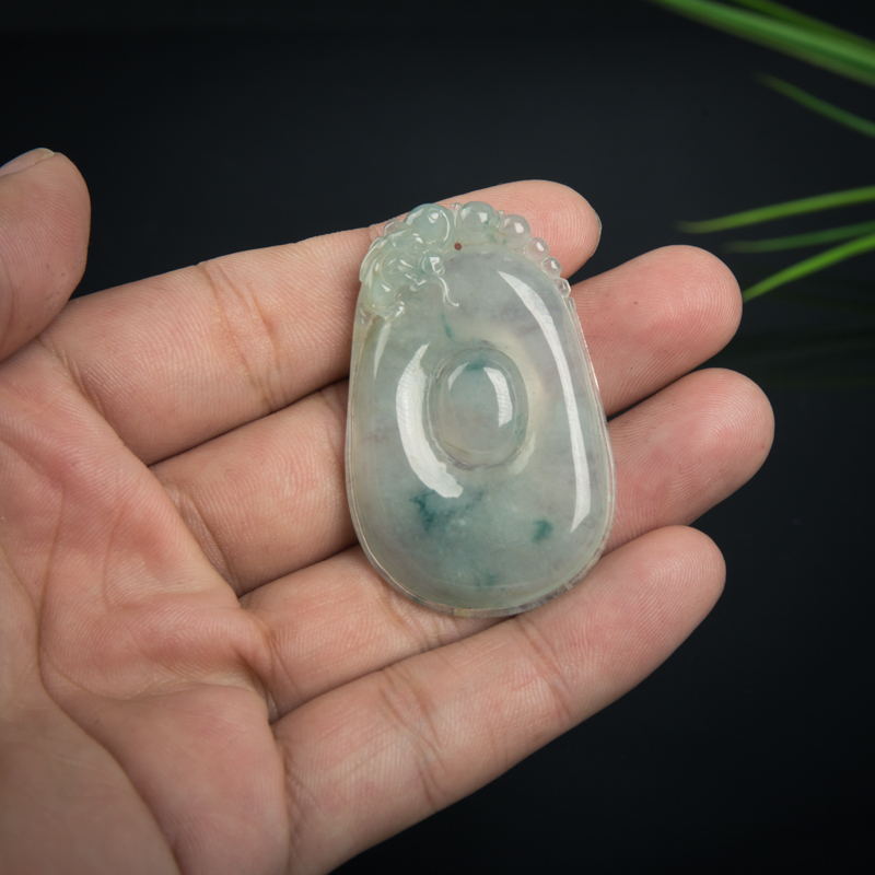 天然糯冰种飘花翡翠福贝吊坠-红掌柜
