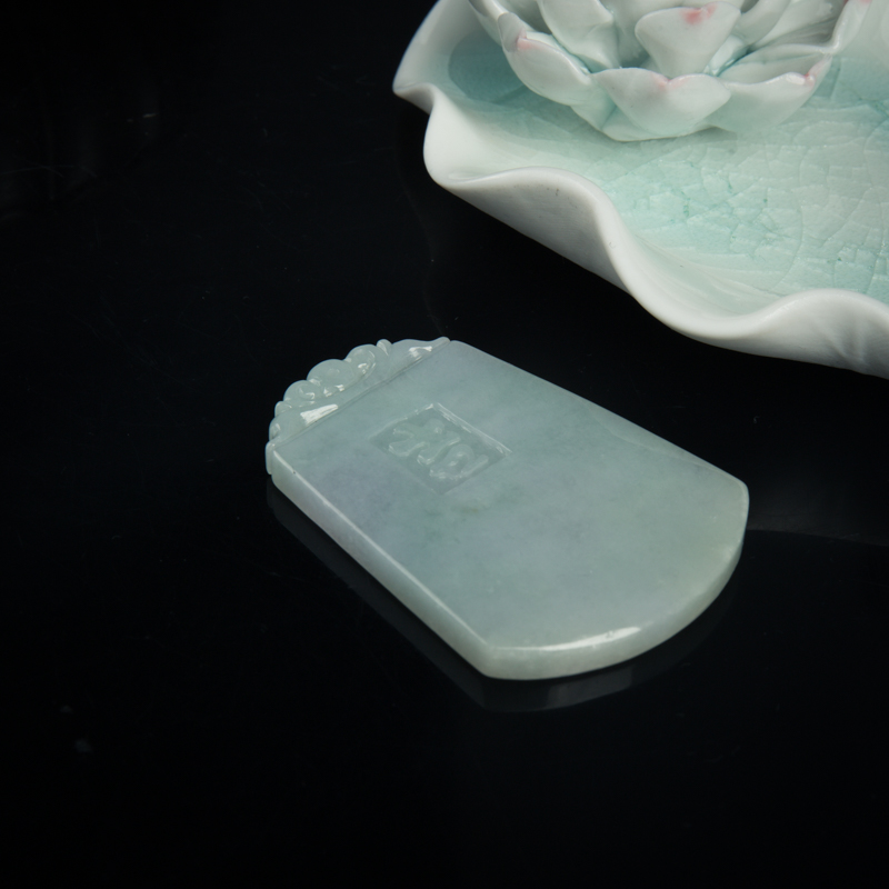 糯种天然翡翠如意吊坠-红掌柜