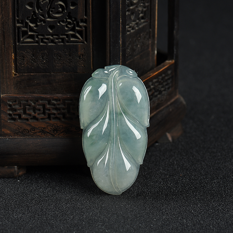 糯冰种飘花翡翠金枝玉叶吊坠-红掌柜