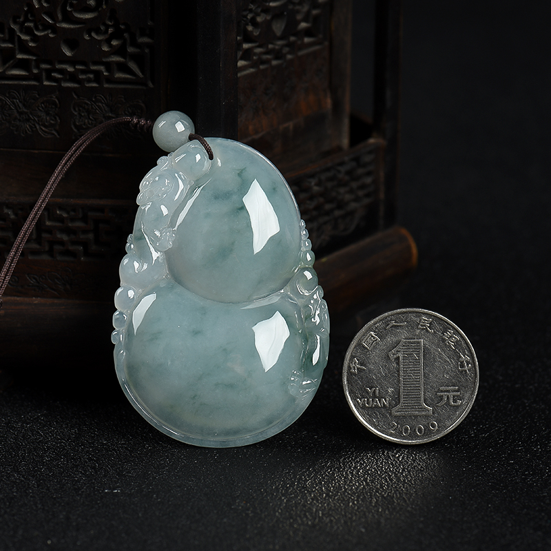 糯种翡翠葫芦吊坠-红掌柜