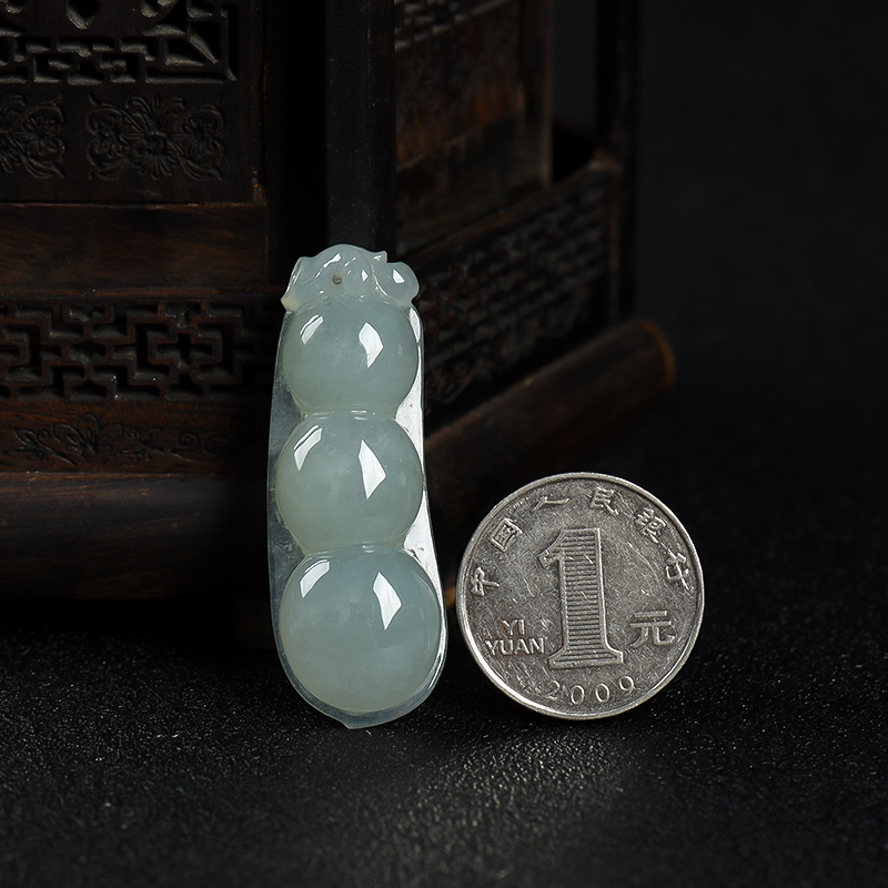 糯种翡翠连中三元吊坠-红掌柜