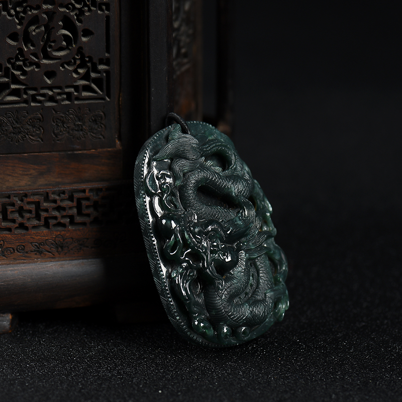 天然豆种墨翠翡翠辰龙吊坠-红掌柜