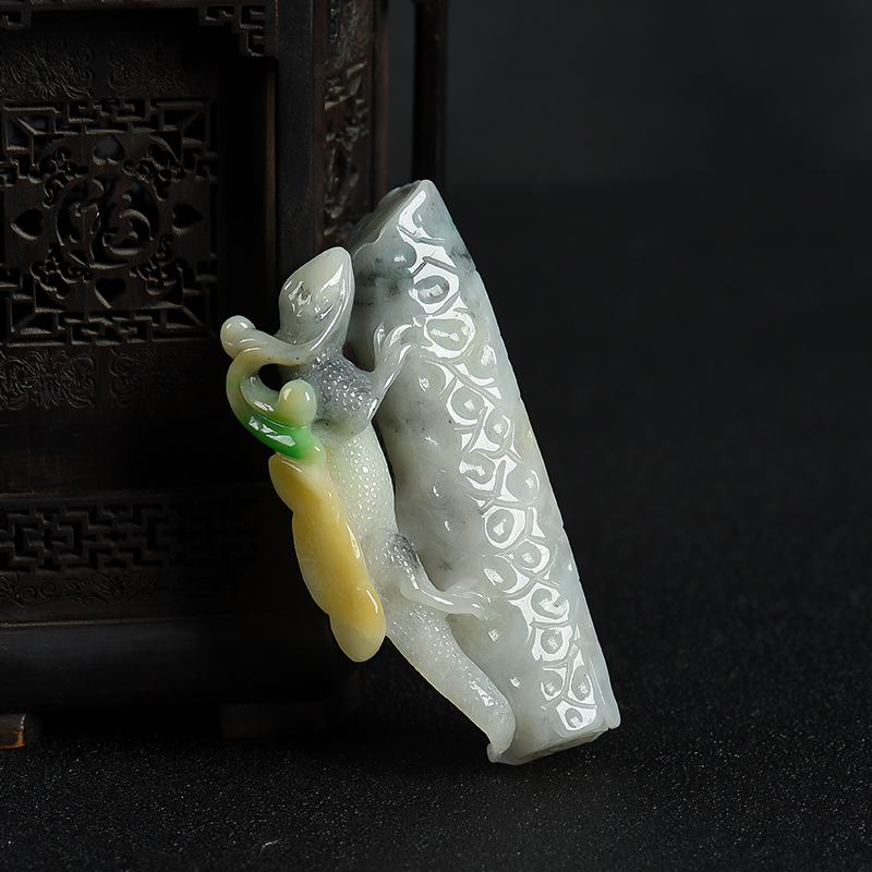 天然糯种俏色翡翠希望吊坠-红掌柜