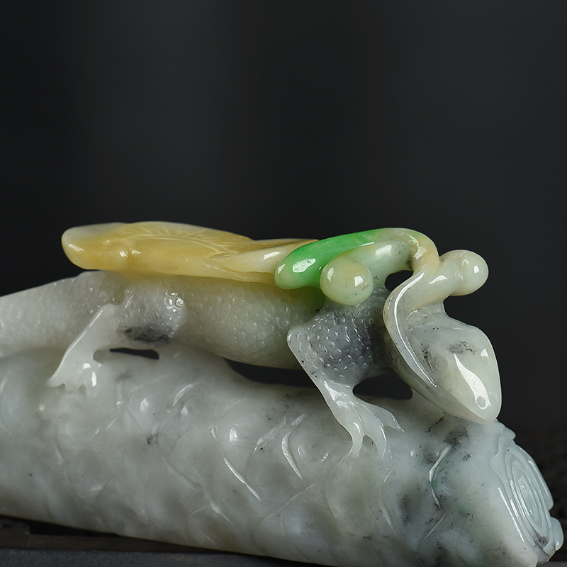 缅甸天然糯种俏色翡翠吊坠-红掌柜