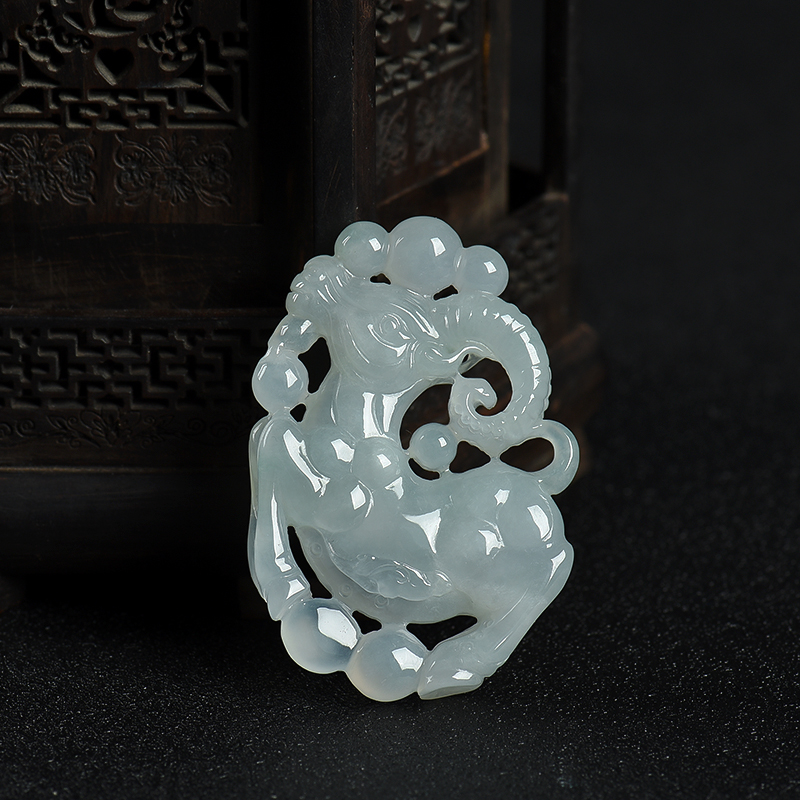 缅甸天然翡翠喜气洋洋吊坠-红掌柜