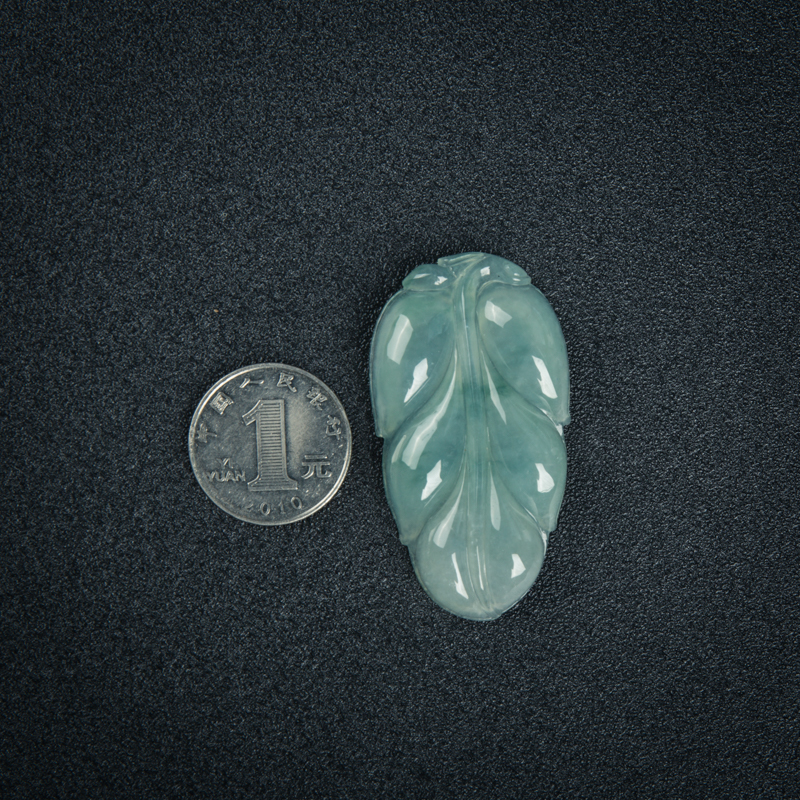 糯冰种飘花翡翠金枝玉叶吊坠-红掌柜