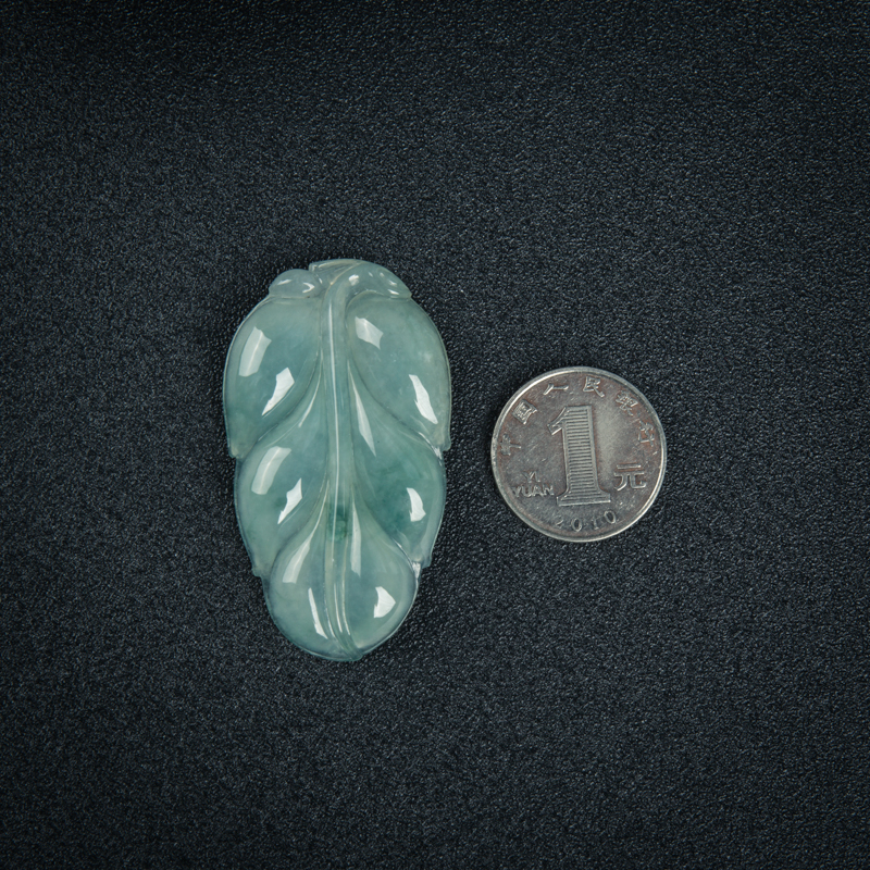 糯冰种飘花翡翠金枝玉叶吊坠-红掌柜