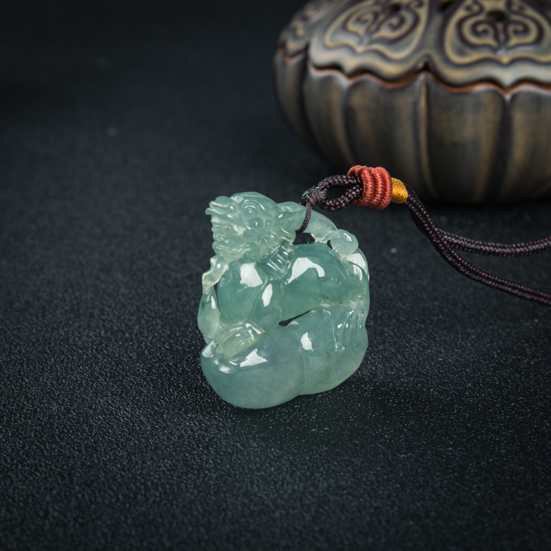 翡翠福禄兽吊坠-红掌柜