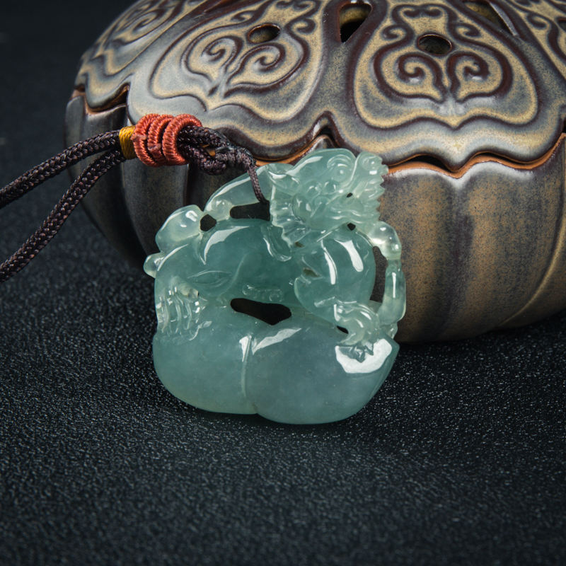 缅甸天然翡翠福禄兽吊坠-红掌柜