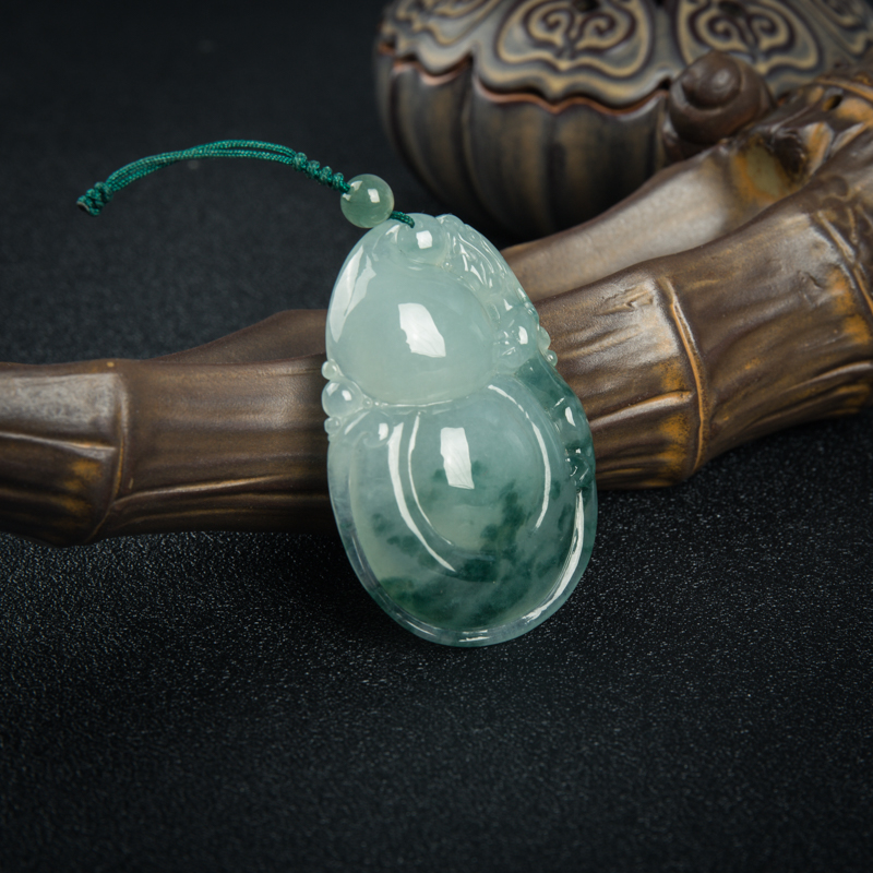 缅甸翡翠吊坠-红掌柜