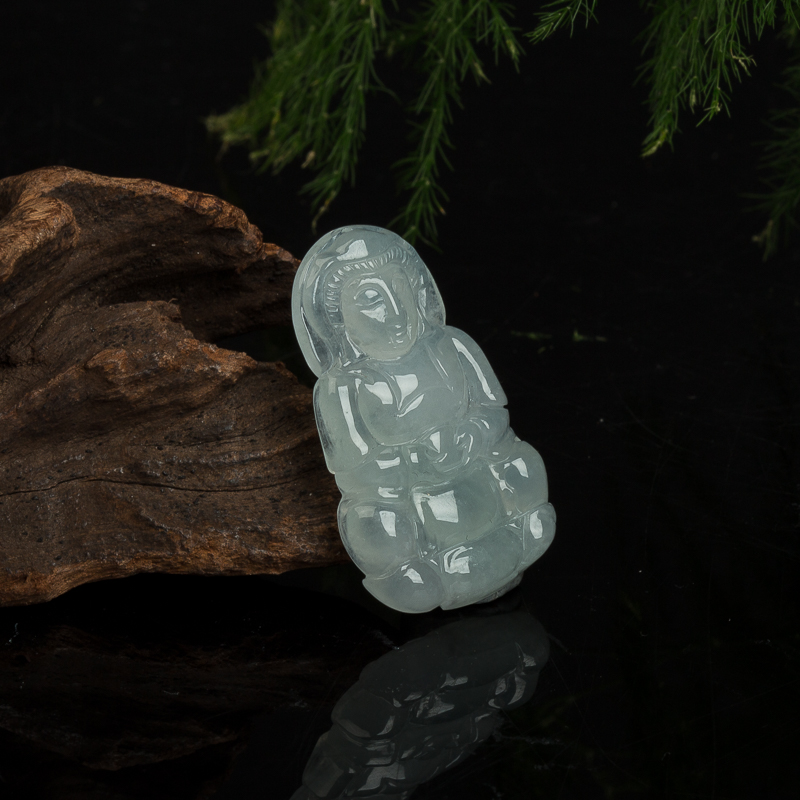 糯冰种翡翠观音吊坠-红掌柜