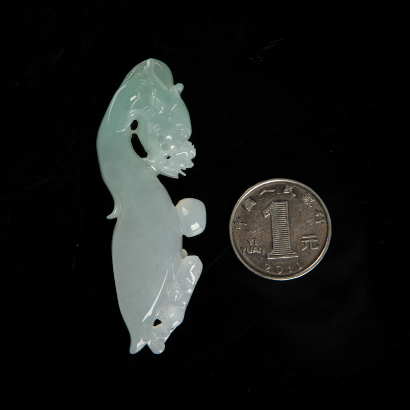 糯种灰绿翡翠吊坠-红掌柜