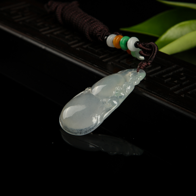 天然翡翠福禄吊坠-红掌柜