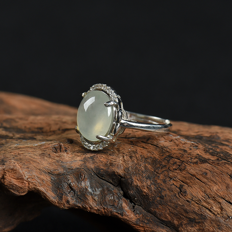 银镶天然糯冰种翡翠戒指-红掌柜