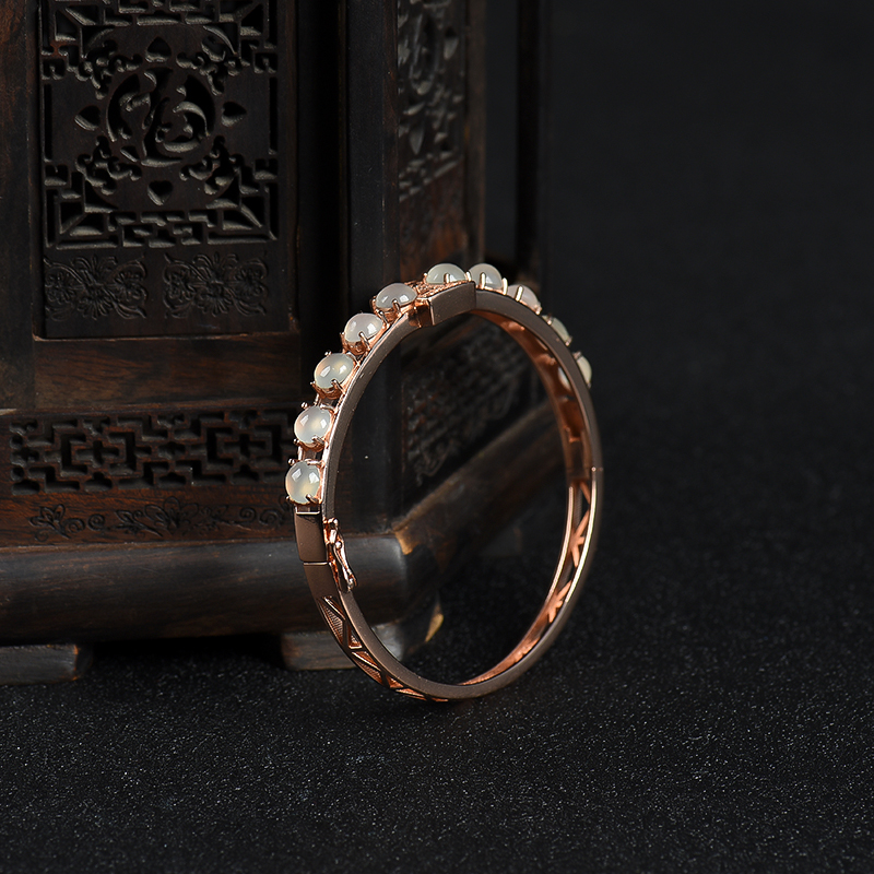 银镶糯冰种翡翠手镯-红掌柜