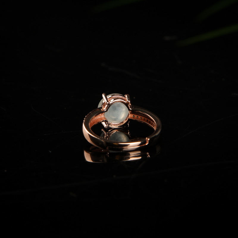 银镶缅甸糯冰种翡翠戒指-红掌柜