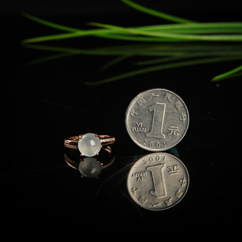 糯冰种翡翠戒指-红掌柜