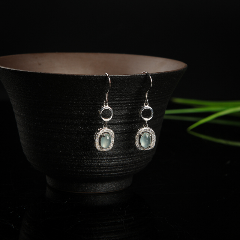 银镶糯冰种翡翠耳坠-红掌柜