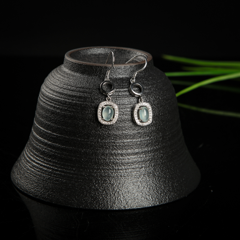 天然糯冰种翡翠耳坠-红掌柜