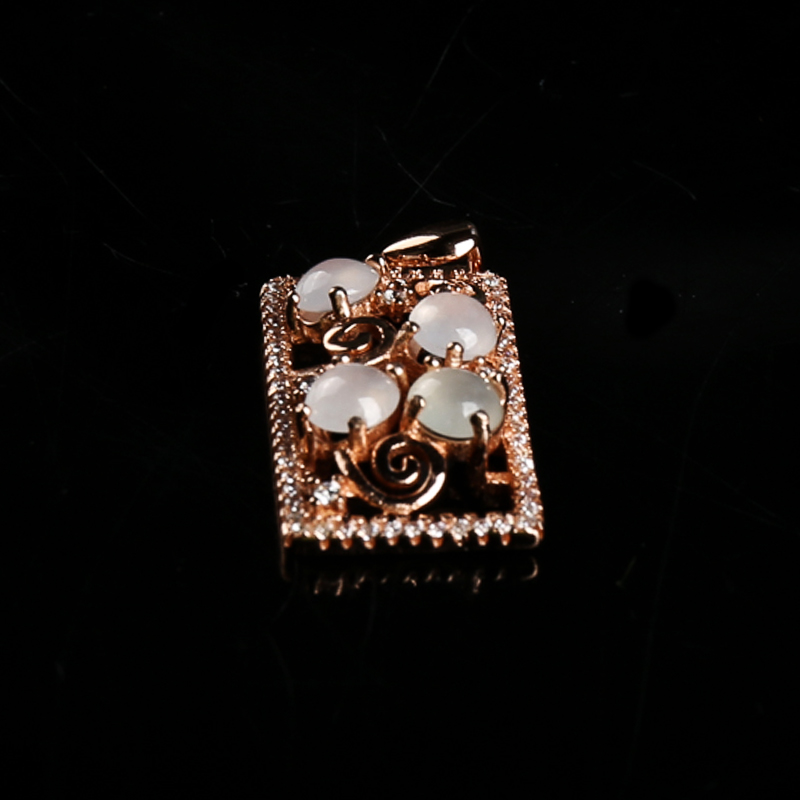 天然翡翠吊坠-红掌柜