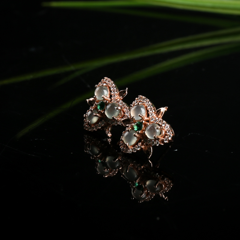 缅甸糯冰种翡翠耳钉-红掌柜