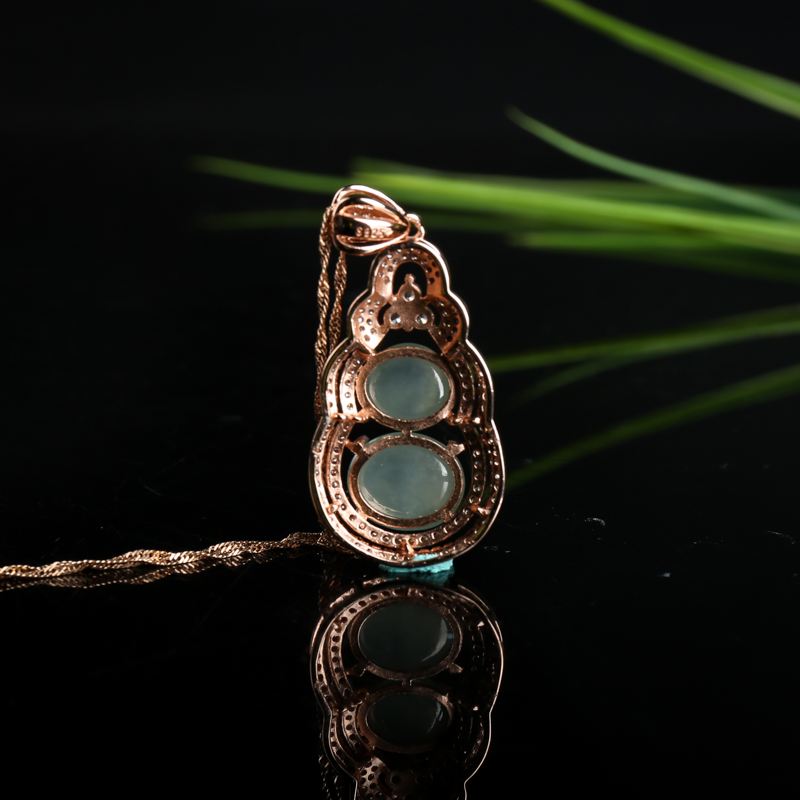 天然翡翠吊坠-红掌柜