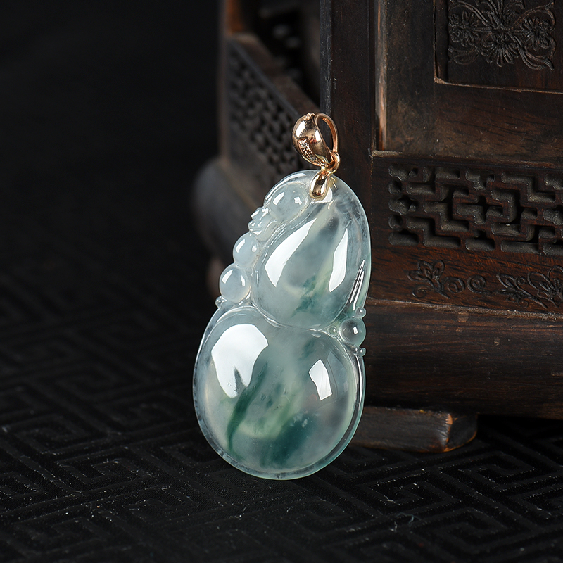 缅甸糯冰种飘花翡翠葫芦吊坠-红掌柜