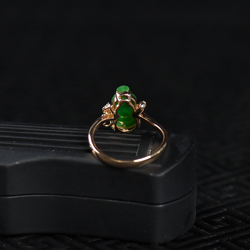 18k糯种翡翠福禄戒指-红掌柜